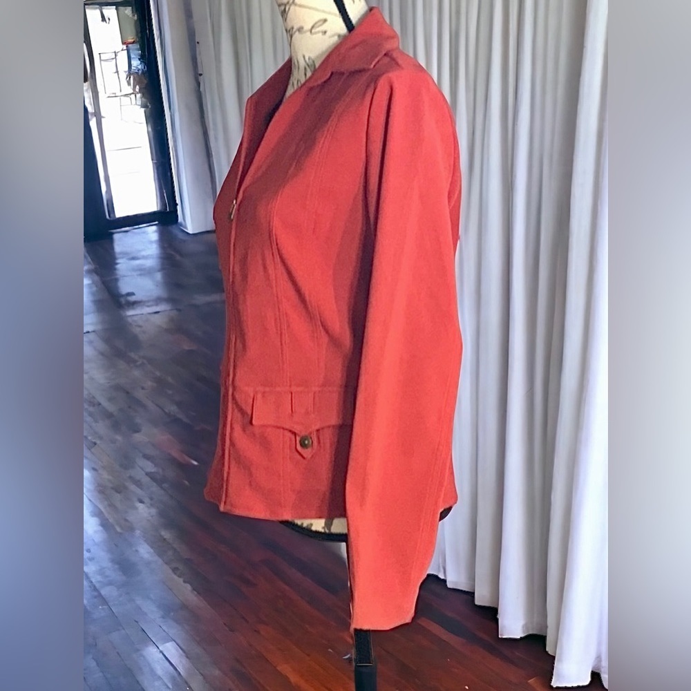 Autumn Rust Orange Zip Up Suede Blazer
Jacket size Small EUC, Pockets Vintage - Picture 3 of 13